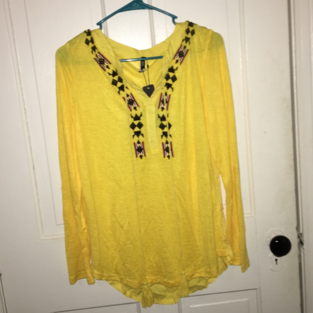 Tribal print long sleeve top